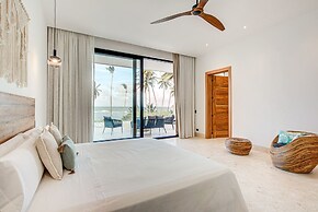 Luxury 9BR Beachfront Stunner With Private Pool