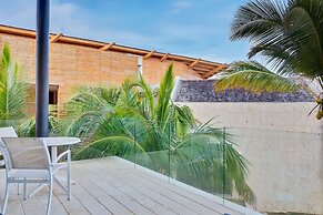 Exquisite Villa w Stunning Ocean Views Gym Golf