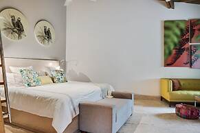 Exquisite Villa w Stunning Ocean Views Gym Golf