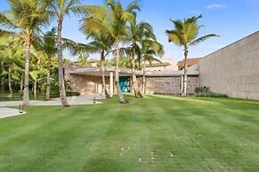 Architectural Oceanfront Masterpiece w Pool