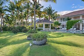 Oceanfront Golf Course Estate w Pool Guest House