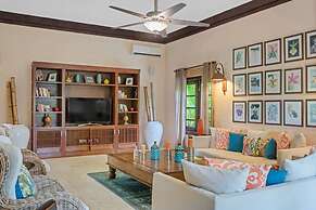 Sophisticated Villas With Private Pools and Staff