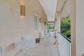 Sophisticated Villas With Private Pools and Staff