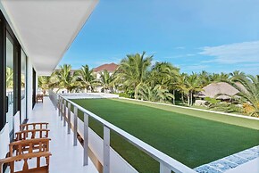 Magnificent 5BR Modern Tropical Villa With Pool