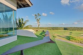 Modern 7BR Villa w Stunning Views of Golf Course