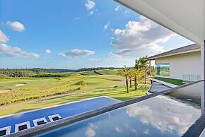 Modern 7BR Villa w Stunning Views of Golf Course