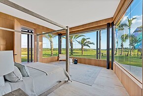Modern 7BR Villa w Stunning Views of Golf Course