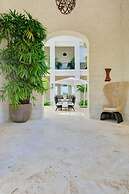 Villa Alta Gracia w Private Pool Designer Decor