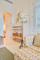 Villa Alta Gracia w Private Pool Designer Decor