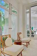 Villa Alta Gracia w Private Pool Designer Decor