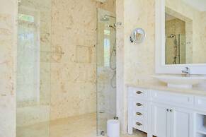 Villa Alta Gracia w Private Pool Designer Decor