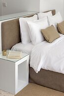 Momo Suites Acropolis by Aura Homes