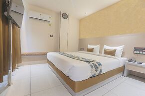Hotel Shrimmaya