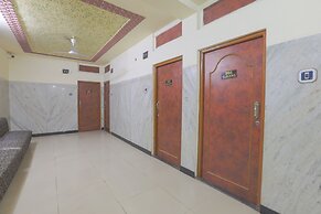 Hotel Shrimmaya