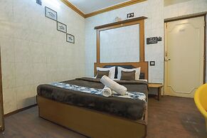 Hotel Shrimmaya