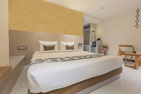 Hotel Shrimmaya