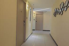 Hotel Shrimmaya