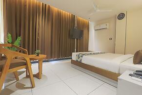 Hotel Shrimmaya