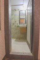 Hotel Shrimmaya