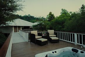 Tree of Life Ramvilas Bandhavgarh