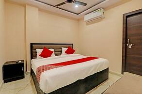 Goroomgo Madhav Inn Lucknow