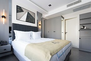 Alion Hotel