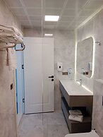Alion Hotel