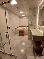 Alion Hotel