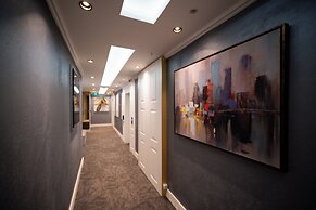 Alion Hotel