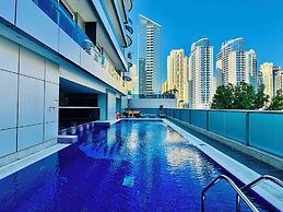Venduras - Stunning 1BR At Orra Marina