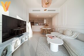 Venduras - Stunning 1BR At Orra Marina
