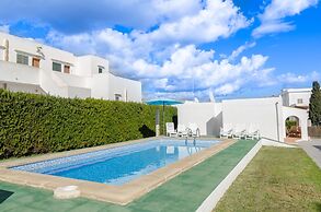 Casa Fiol in Santany