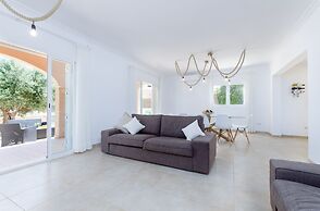 Dones D Aigua 11 in Urbanitzaci s Estanyol