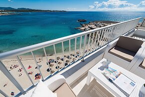 Luisamar Sea View in S Illot-cala Morlanda