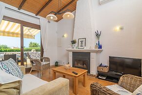 Can Clavell in Urbanitzaci Montferrutx