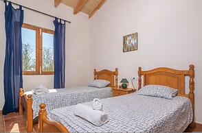 Lo Den Creus in Campos