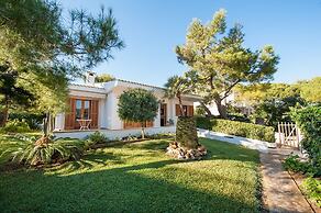 Miloca2 in Mallorca With 3 Bedrooms and 2 Bathrooms