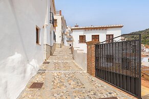 El Porton in El Borge