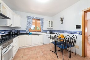 Solluna in Mallorca With 4 Bedrooms and 3 Bathrooms
