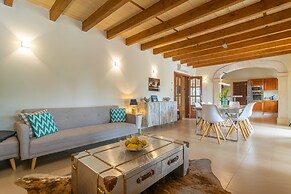 Villa Sun Club Home in Llucmajor