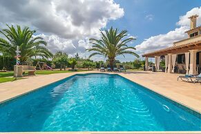 Villa Sun Club Home in Llucmajor