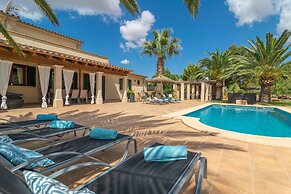 Villa Sun Club Home in Llucmajor