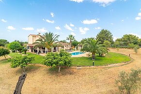Villa Sun Club Home in Llucmajor