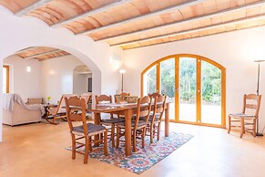 Ses Fonolleres in Cala Bona