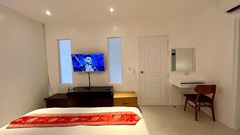 A11 - 2 Bdr Condo, Stunning Sea View, Karon Beach