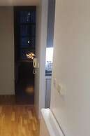 1 Bed Flat - Sleeps 2 - Parking - Wifi