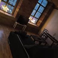 1 Bed Flat - Sleeps 2 - Parking - Wifi