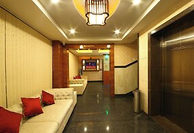 Royal Stay