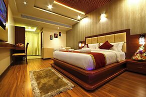 Royal Stay