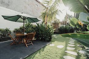 D'Leafy Seminyak